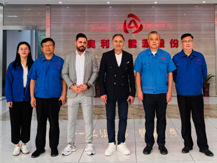 歐洲客戶來訪奧利凱：技術交流筑友誼，綠色能源共創(chuàng)新篇！